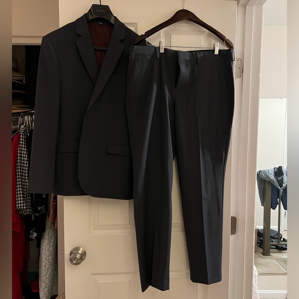 Express men’s slim fit suit